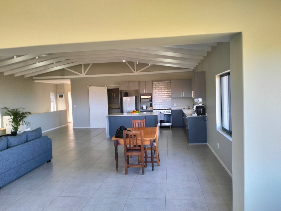 To Let 3 Bedroom Property for Rent in Menkenkop Western Cape